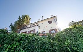 Traditional Guesthouse 4 Epoches